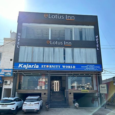 Hotel Lotus Inn Sirsa Eksteriør billede